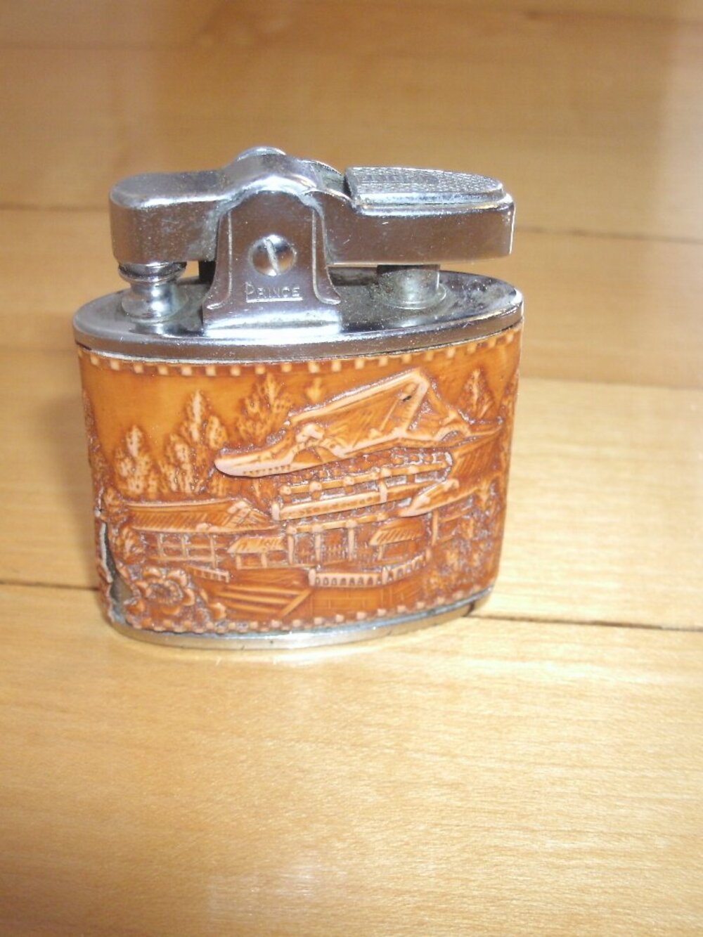 Vintage Prince Cigarette Super Lighter Leather Wrapped Japanese Scenes
